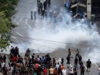 Guadalajara...gases lacrimógenos contra protesta por gasolinazo Guadalajara...gases lacrimógenos contra protesta por gasolinazo
