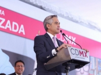 Mancera...los negocios primero el metrobus en Reforma va Mancera...los negocios primero el metrobus en Reforma va