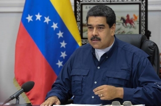 Maduro.. rechazó las inaceptables y grotescas declaraciones de Trump..y sigue con su constituyente Maduro.. rechazó las inaceptables y grotescas declaraciones de Trump..y sigue con su constituyente