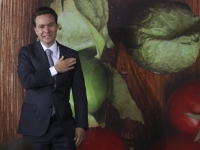 Velasco...al senado en el oportunismo total ¿y los chiapanecos? Velasco...al senado en el oportunismo total ¿y los chiapanecos?