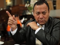 Zambrano..No nos ahogó el tsunami pejista...¿o los Chuchos? Zambrano..No nos ahogó el tsunami pejista...¿o los Chuchos?