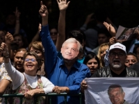 AMLO..nuevamente en campaña..ahora para agradecer AMLO..nuevamente en campaña..ahora para agradecer