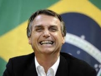 Bolsonaro...ahora resulta que ganó con donaciones ilegales Bolsonaro...ahora resulta que ganó con donaciones ilegales