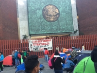 Suspenden sesión en San Lázaro por bloqueo de la CNTE Suspenden sesión en San Lázaro por bloqueo de la CNTE