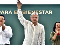 Amenaza de aranceles enseñanza para ser autosuficientes, señala AMLO Amenaza de aranceles enseñanza para ser autosuficientes, señala AMLO