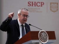 Darán aumento salarial extra a servidores públicos que ganan menos Darán aumento salarial extra a servidores públicos que ganan menos
