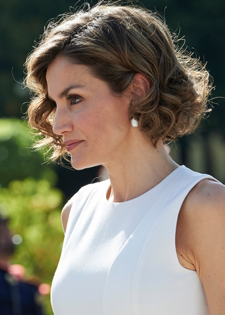 Letizia... entre las 10 mejor vestidas del planeta