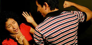 Violencia intrafamiliar contra mujeres y niñas problema mayúsculo