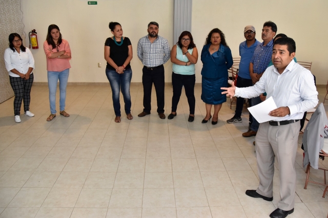 Evalúa IEEPO estrategias para mejorar la aplicación del Programa de Convivencia Escolar