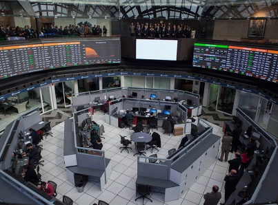 Bolsa Mexicana baja 1.22 por ciento, tras renuncia de Carlos Urzúa