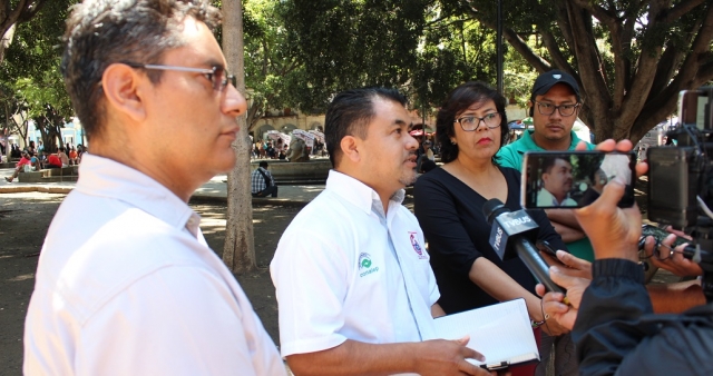SUTDCEO se manifiesta en Oaxaca