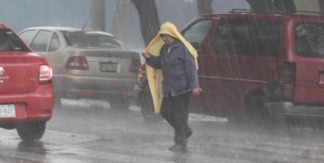 Persisten lluvias y altas temperaturas en la mayor parte de México