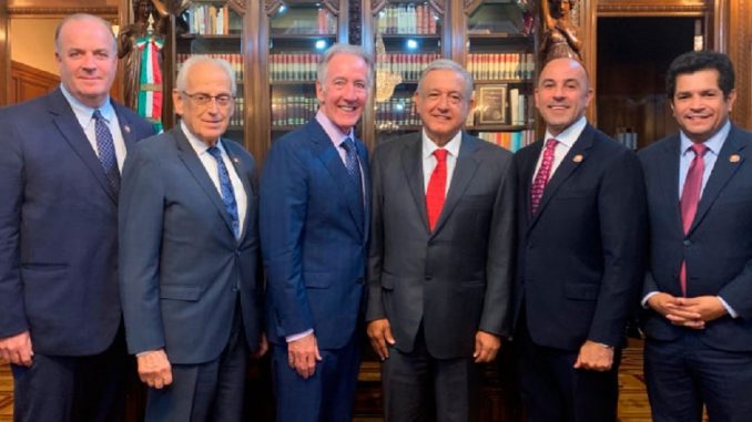 AMLO T-MEC
