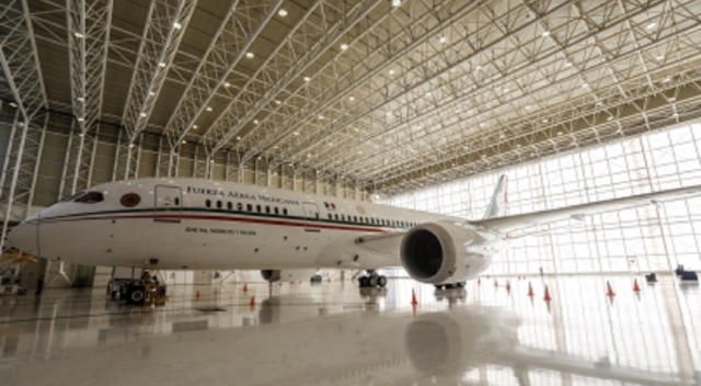 El avión presidencial ya tiene posible comprador, revela AMLO