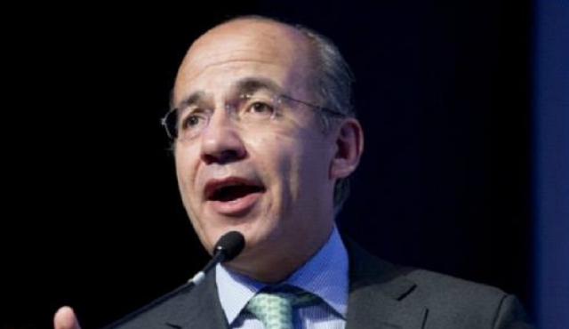 Cancela Calderón participación en simposio del Tec de Monterrey